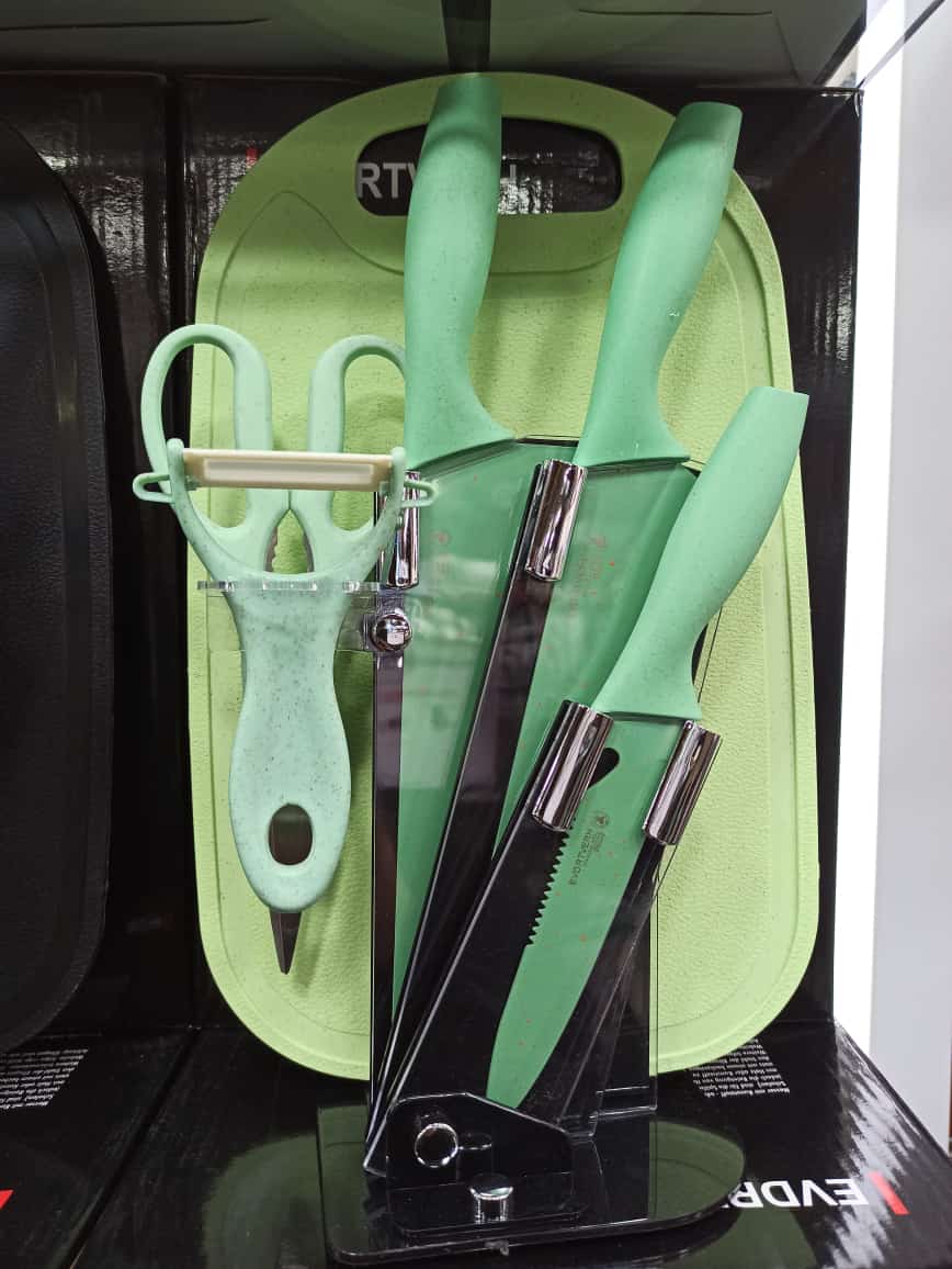 Vista 3 de SET DE CUCHILLOS - COLOR: VERDE